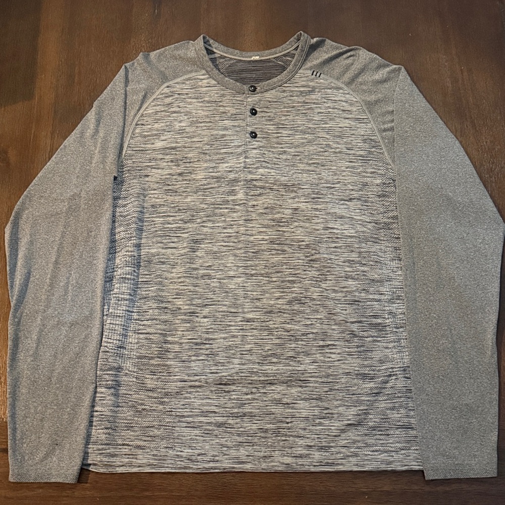 Lululemon Metal Vent Tech Long Sleeve Henley Large